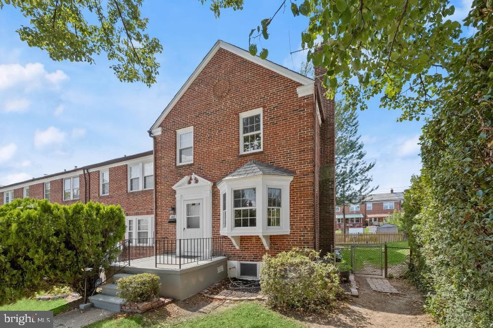 340 Stratford Road photo 43