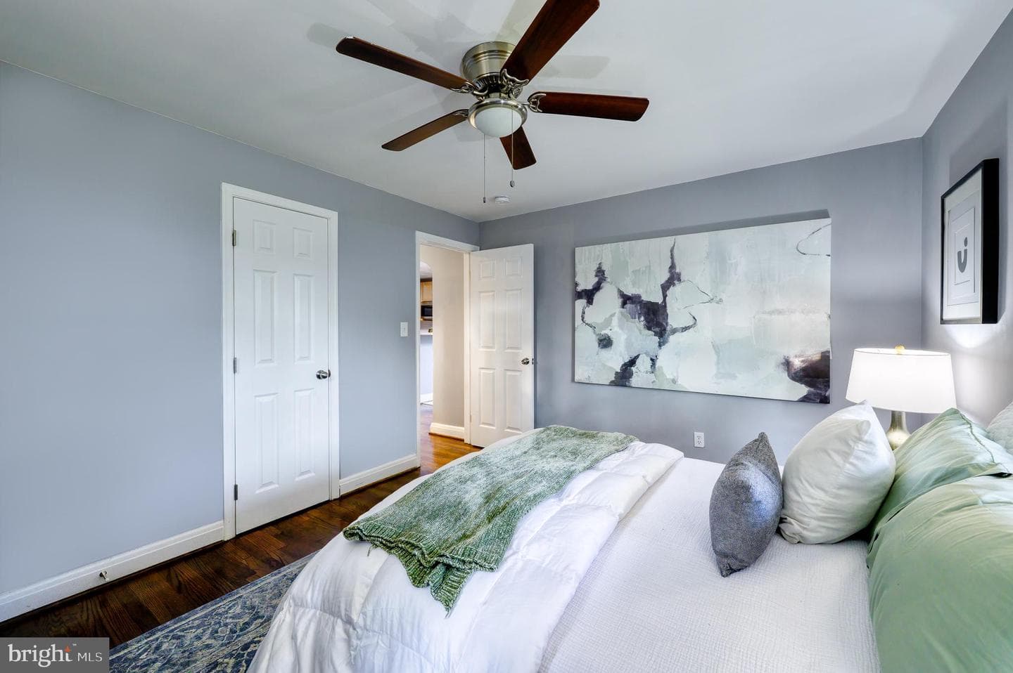 3042 Moreland Avenue photo 22