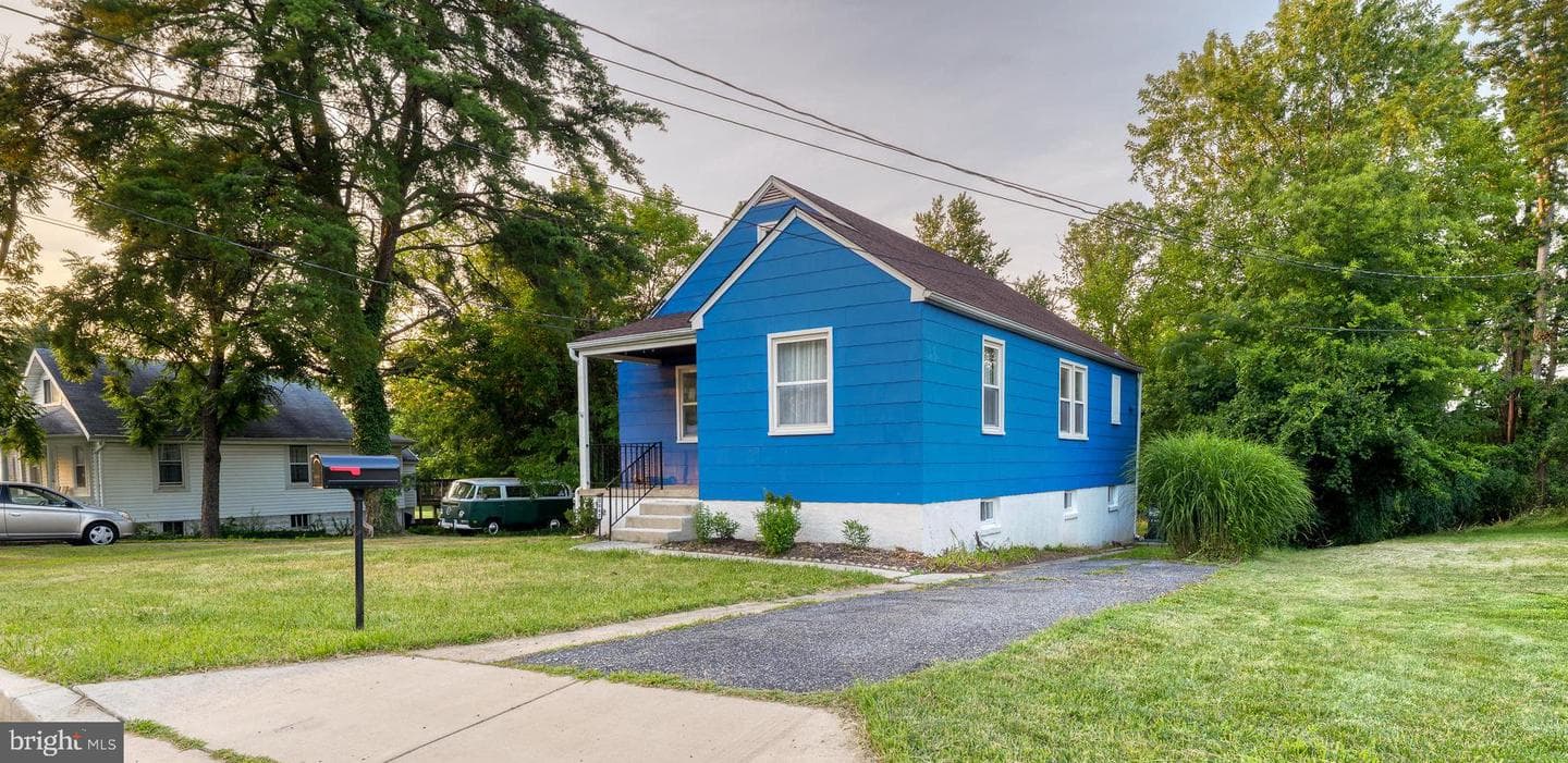 3042 Moreland Avenue photo 3