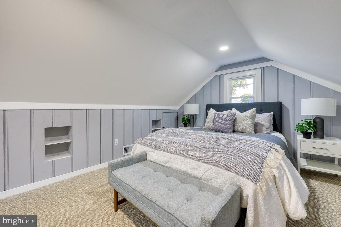 3042 Moreland Avenue photo 30