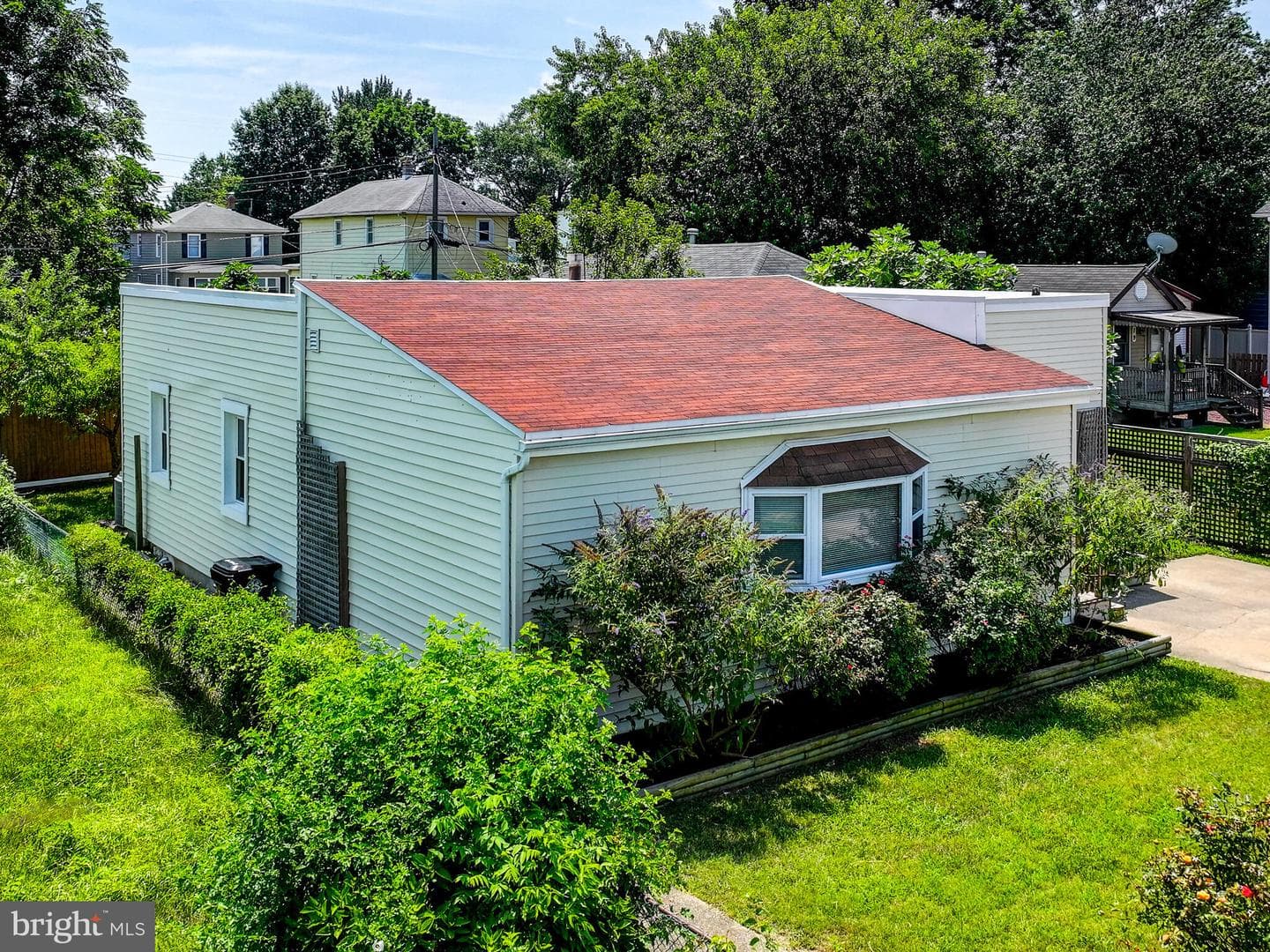 15 Maryland Avenue photo 1
