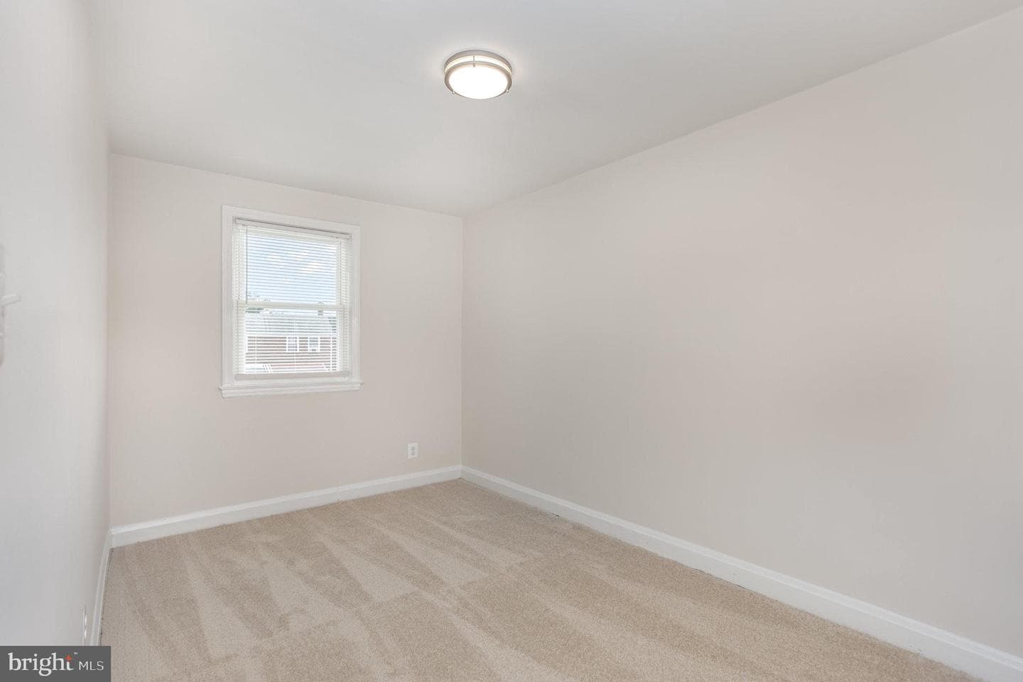 53 S Hawthorne Road photo 14
