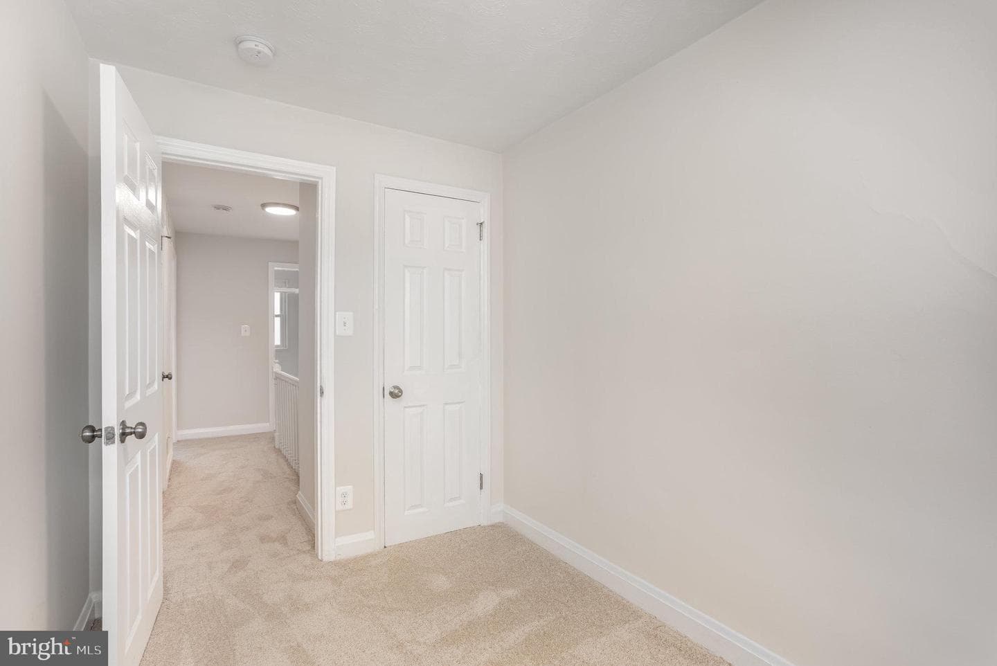 53 S Hawthorne Road photo 15