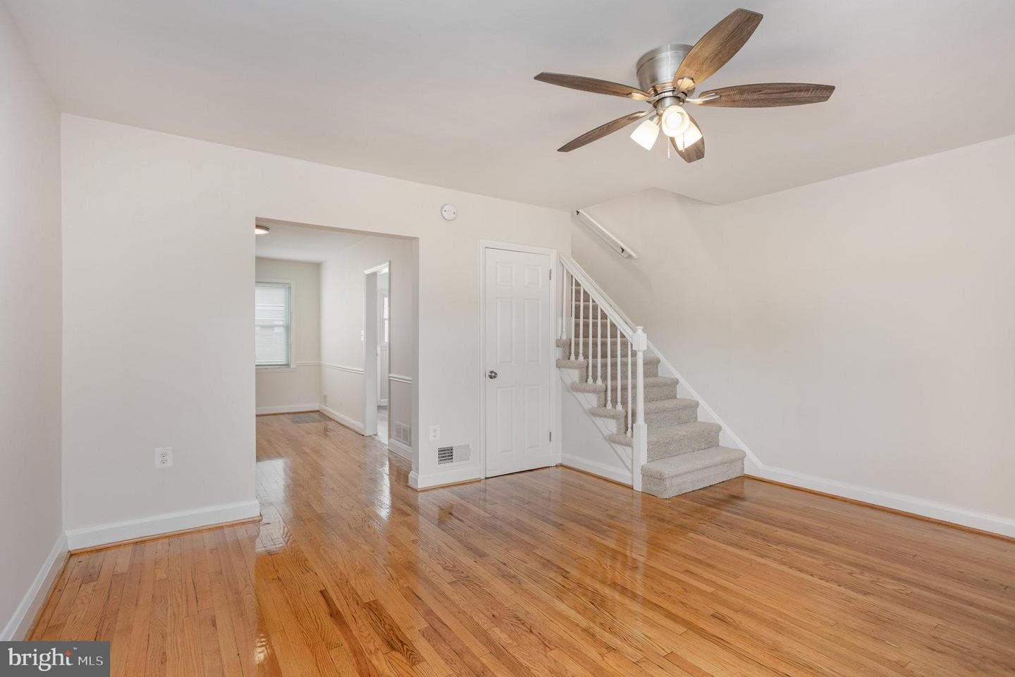 53 S Hawthorne Road photo 5