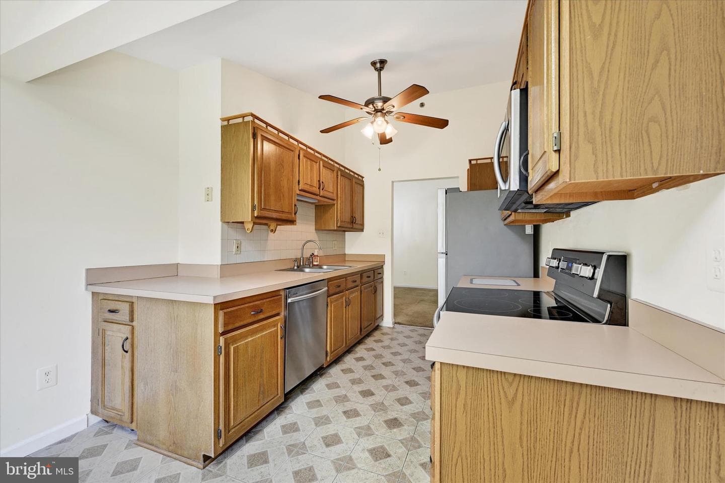 14202 Dove Creek Way #303 photo 14