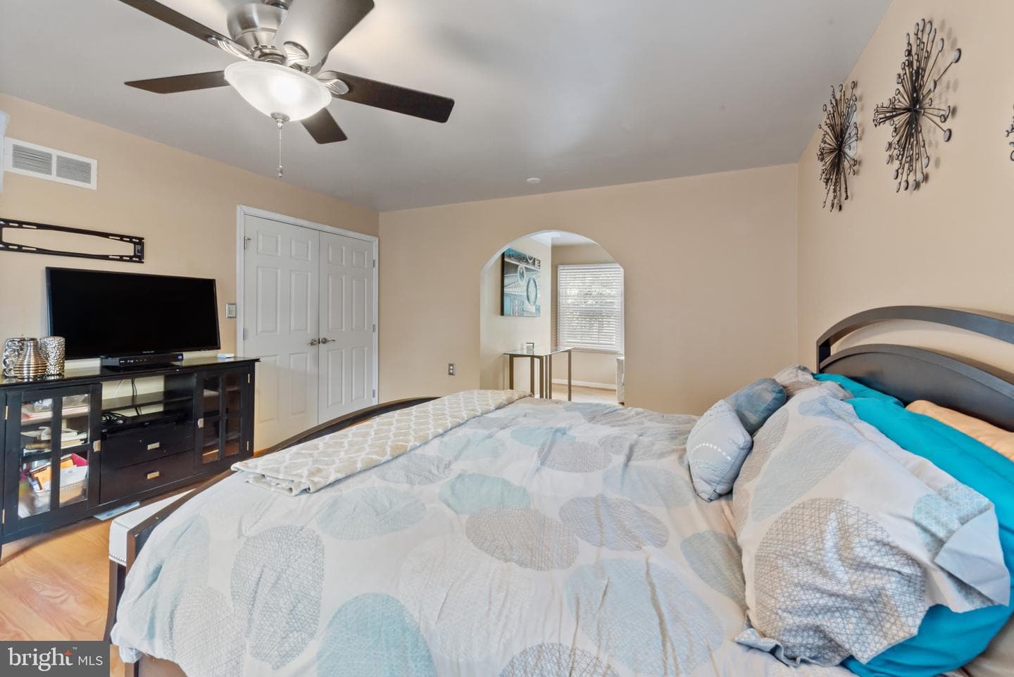 1309 Midmeadow Road photo 18