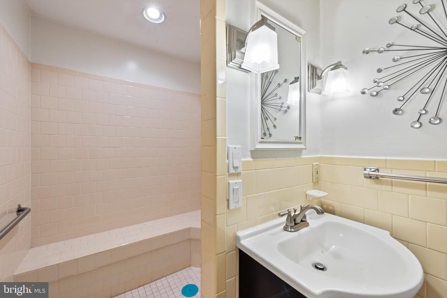 1309 Midmeadow Road photo 29