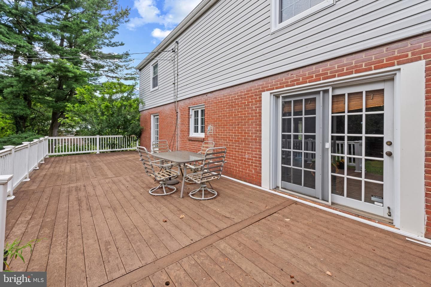 1309 Midmeadow Road photo 32