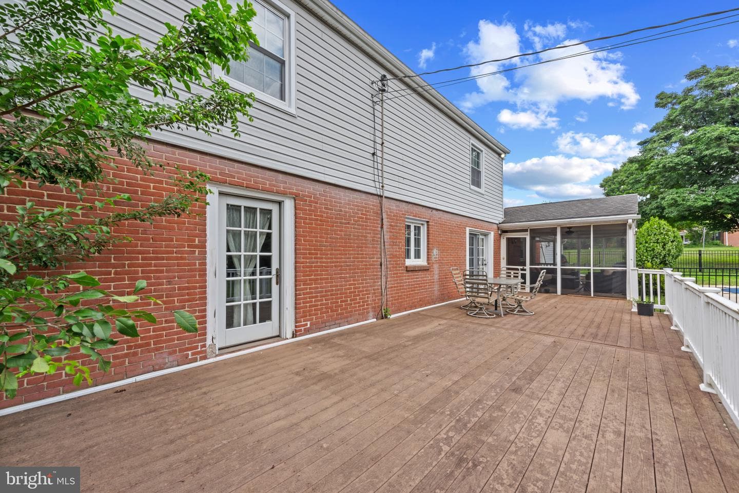 1309 Midmeadow Road photo 34