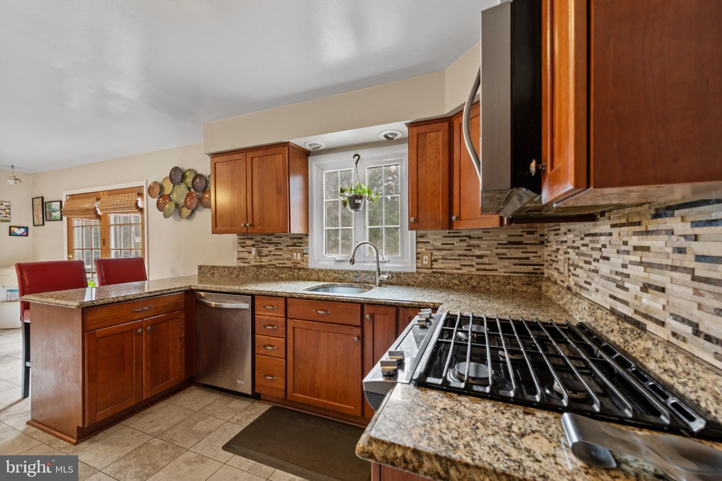 1309 Midmeadow Road photo 5