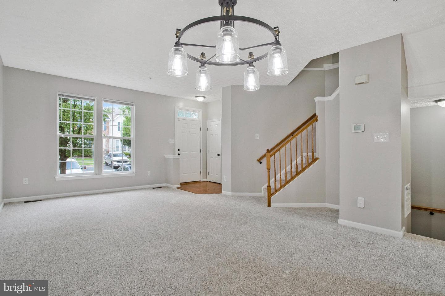 4527 Golden Meadow Drive photo 16