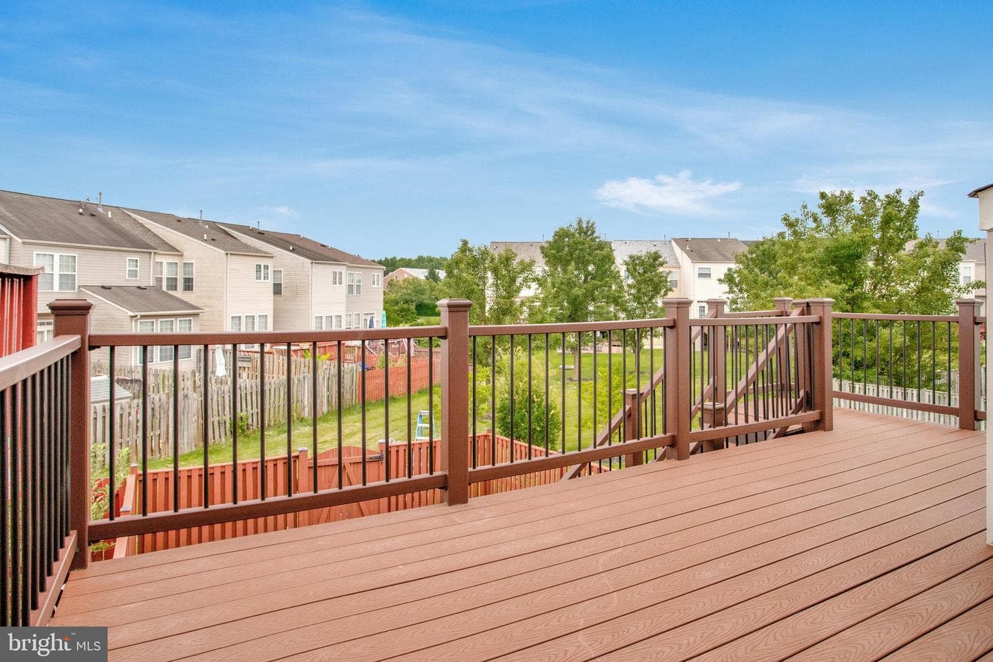 4527 Golden Meadow Drive photo 28
