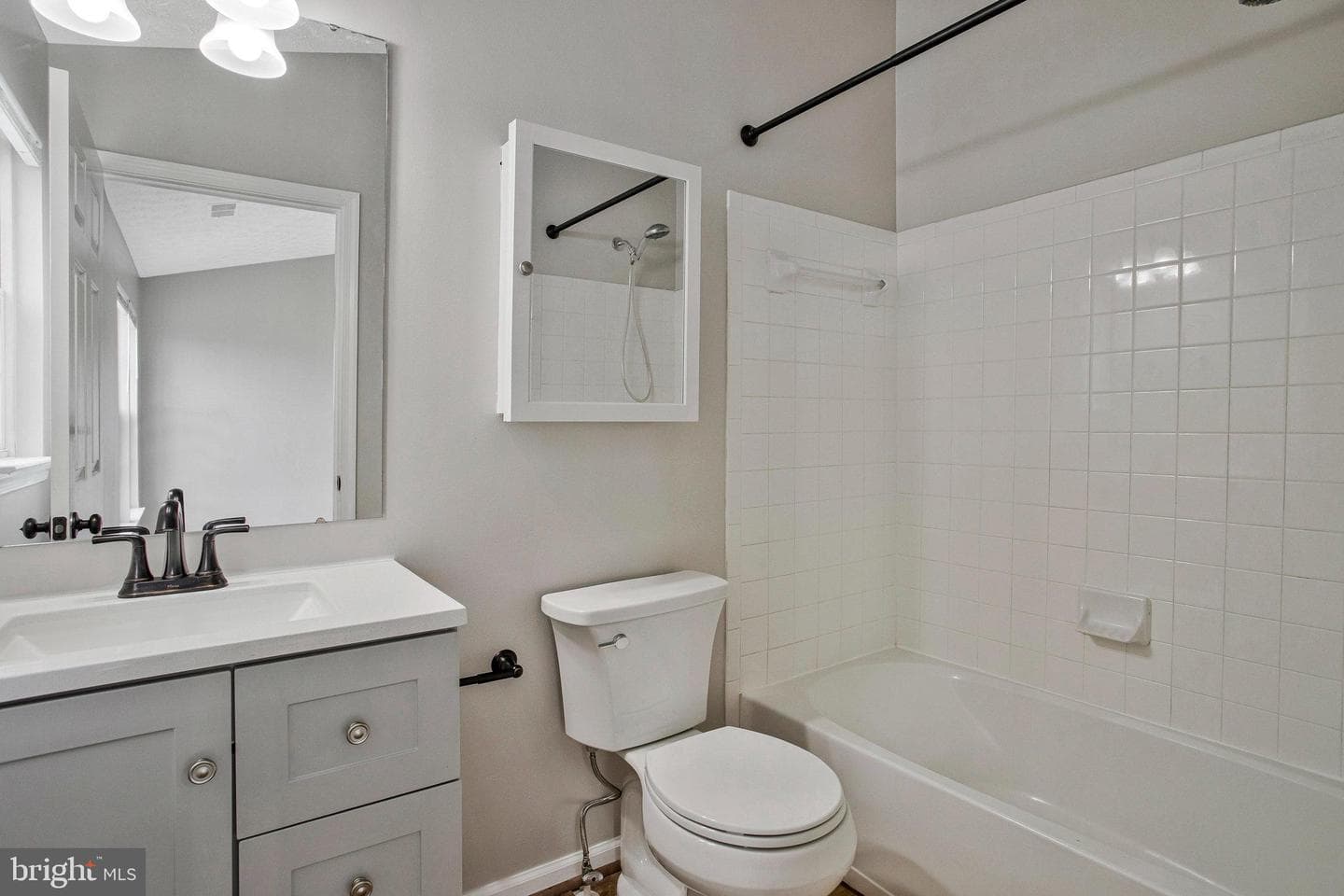 4527 Golden Meadow Drive photo 33