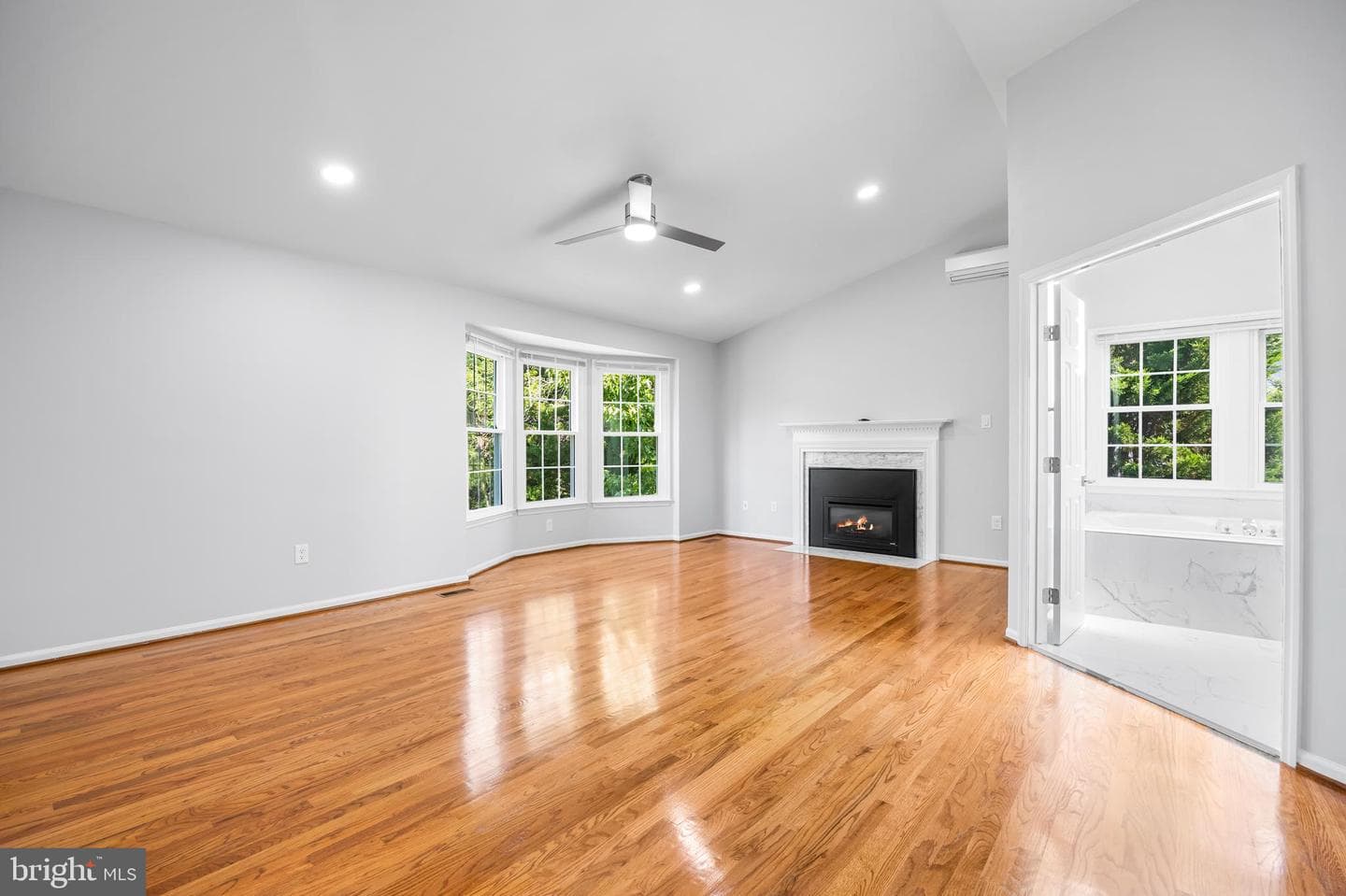 6 Wineleaf Court photo 23