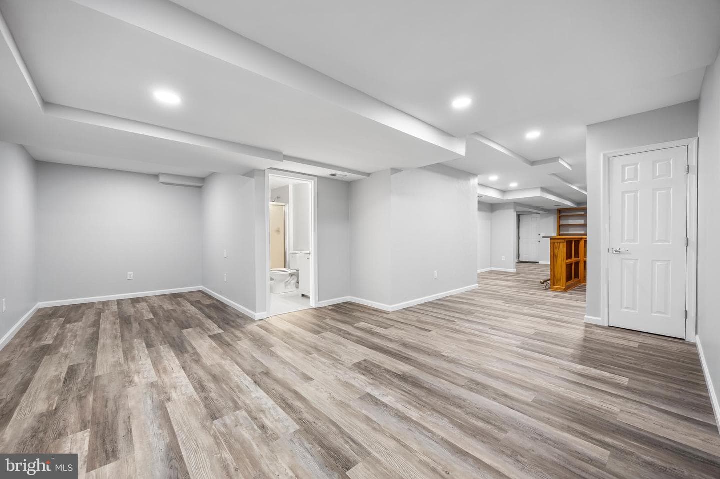 6 Wineleaf Court photo 39
