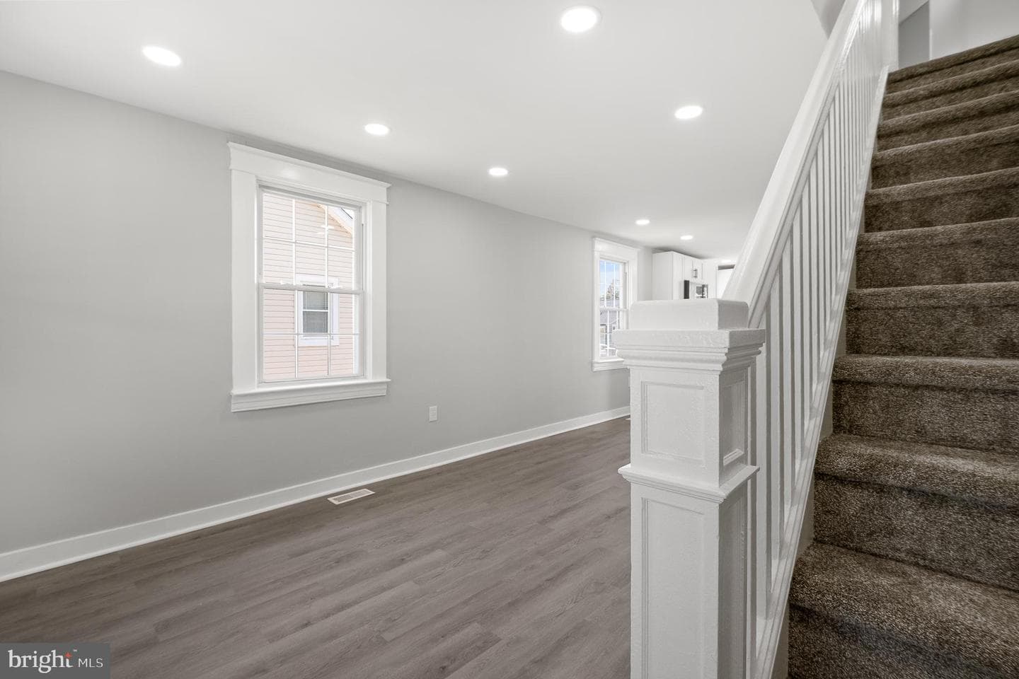 5 Seabright Avenue photo 14