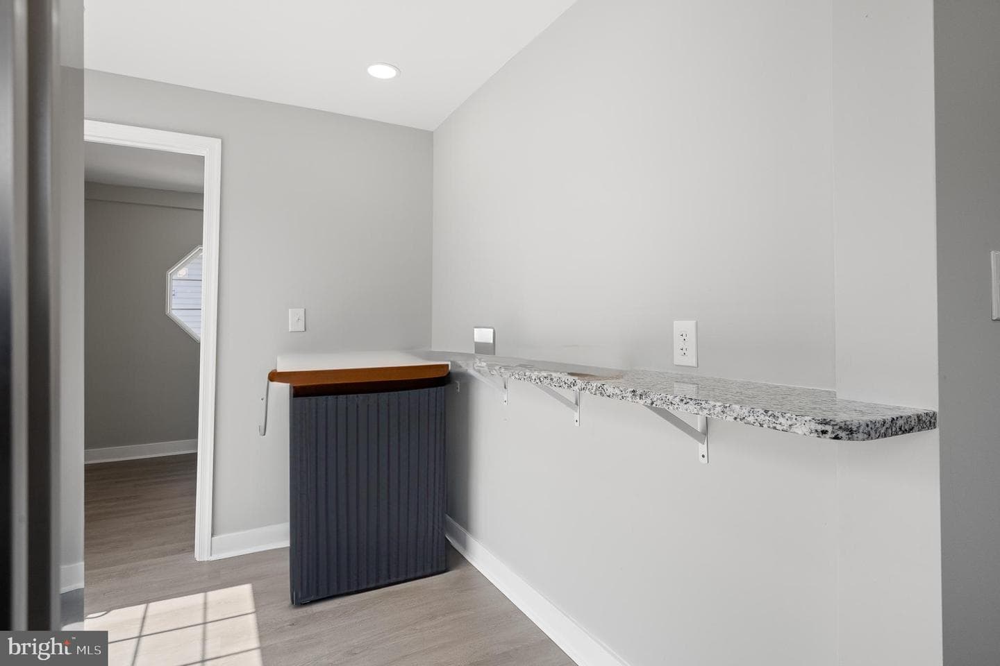 5 Seabright Avenue photo 25