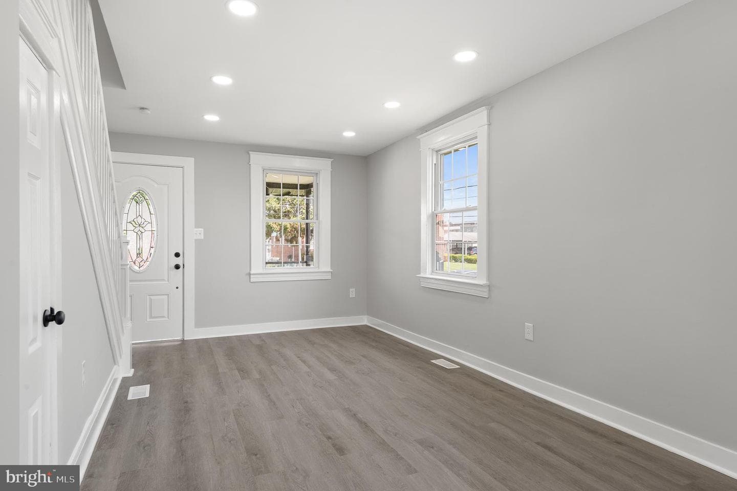 5 Seabright Avenue photo 32