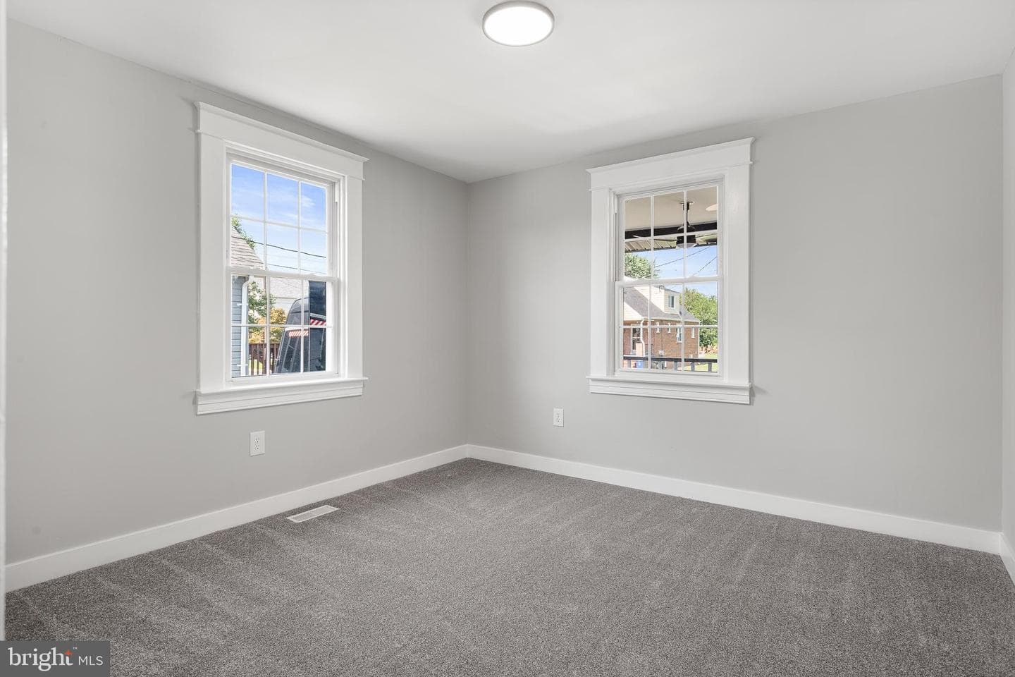 5 Seabright Avenue photo 33