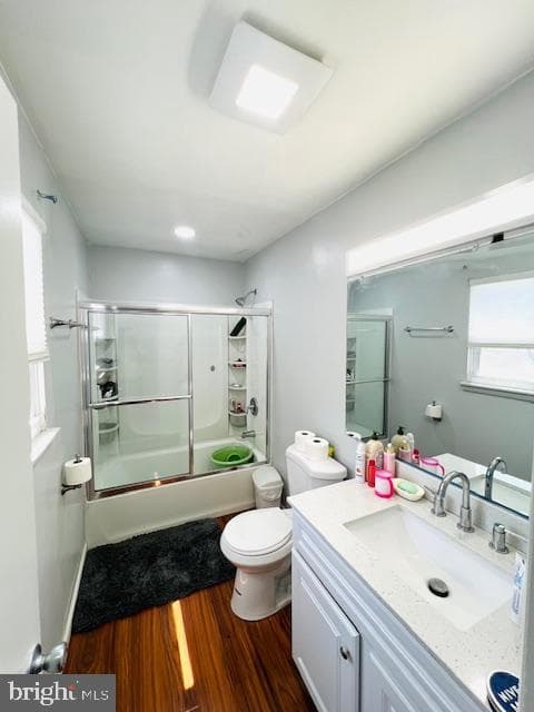 343 N Beaumont Avenue photo 18