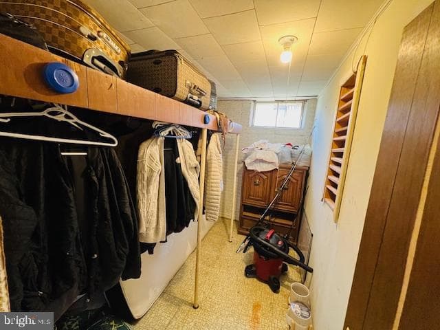 343 N Beaumont Avenue photo 23