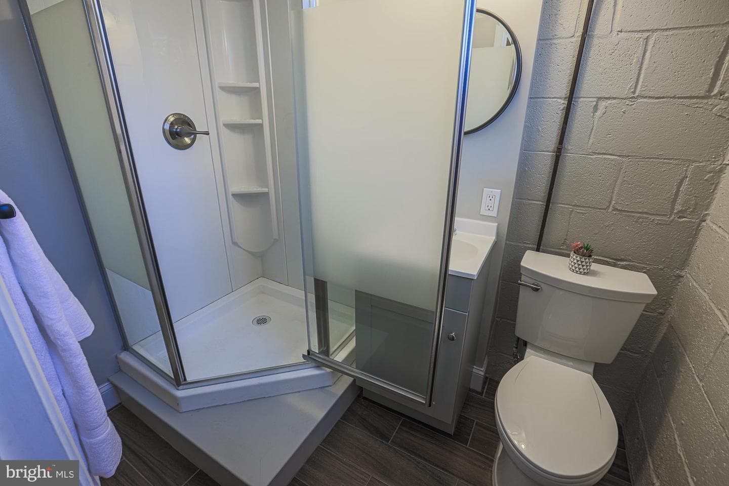 1417 Hopewell Avenue photo 39