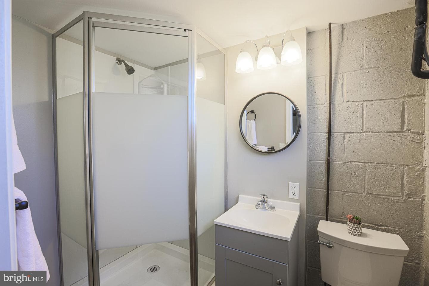 1417 Hopewell Avenue photo 42