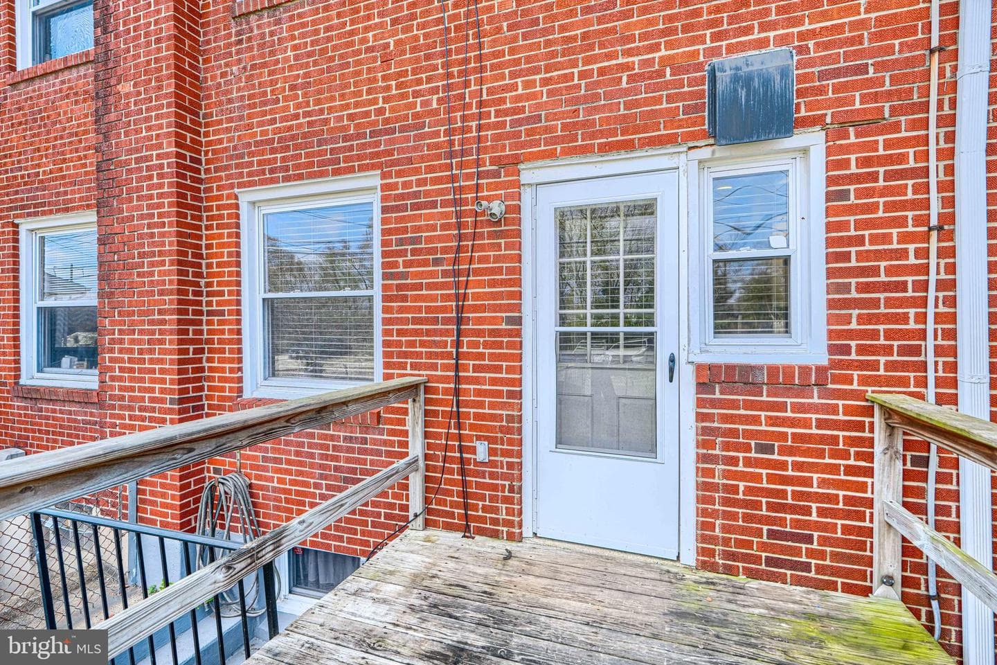 1020 Middlesex photo 26