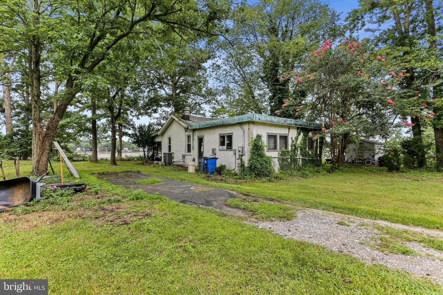 5849 Loreley Beach Road photo 13