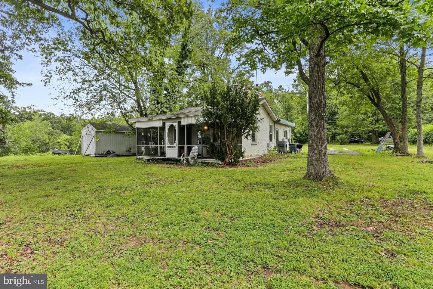 5849 Loreley Beach Road photo 14