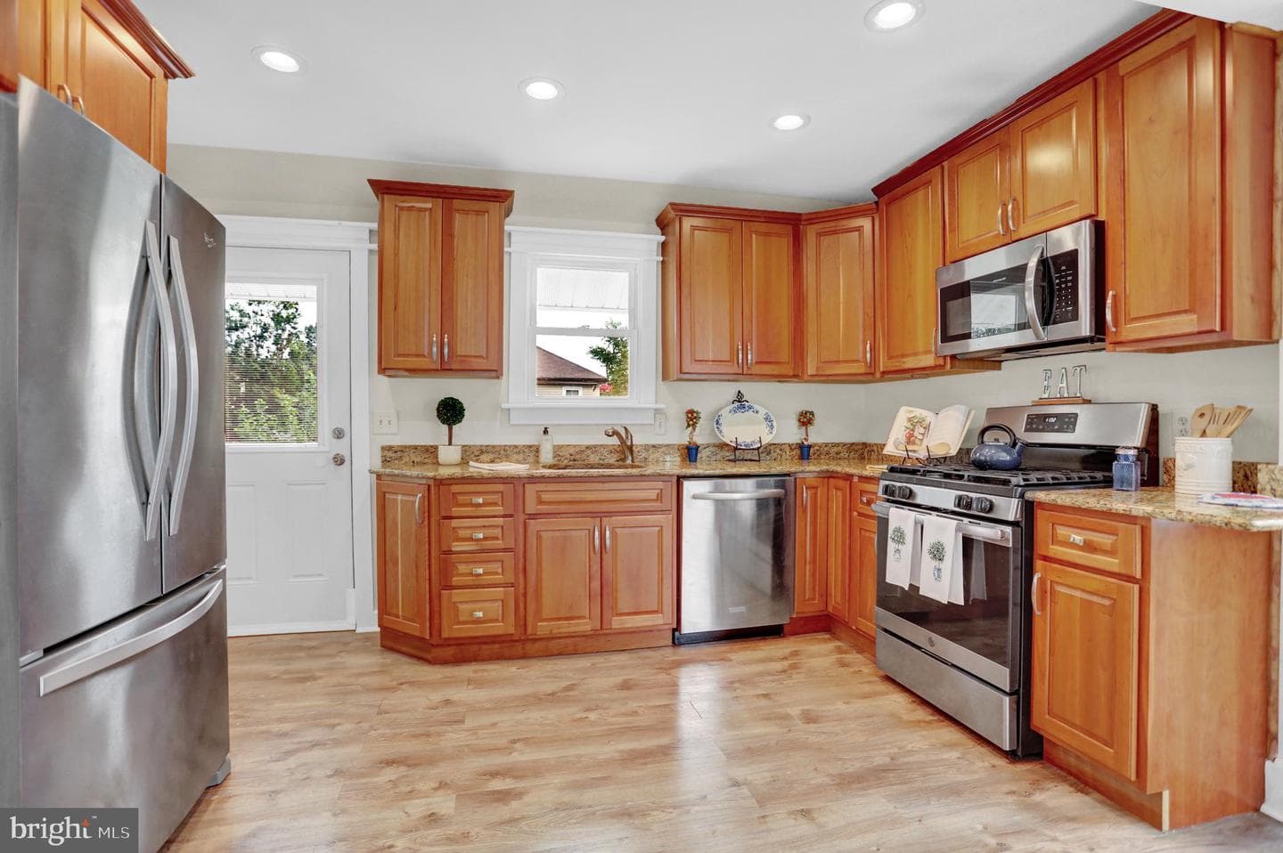 1326 Birch Avenue photo 10