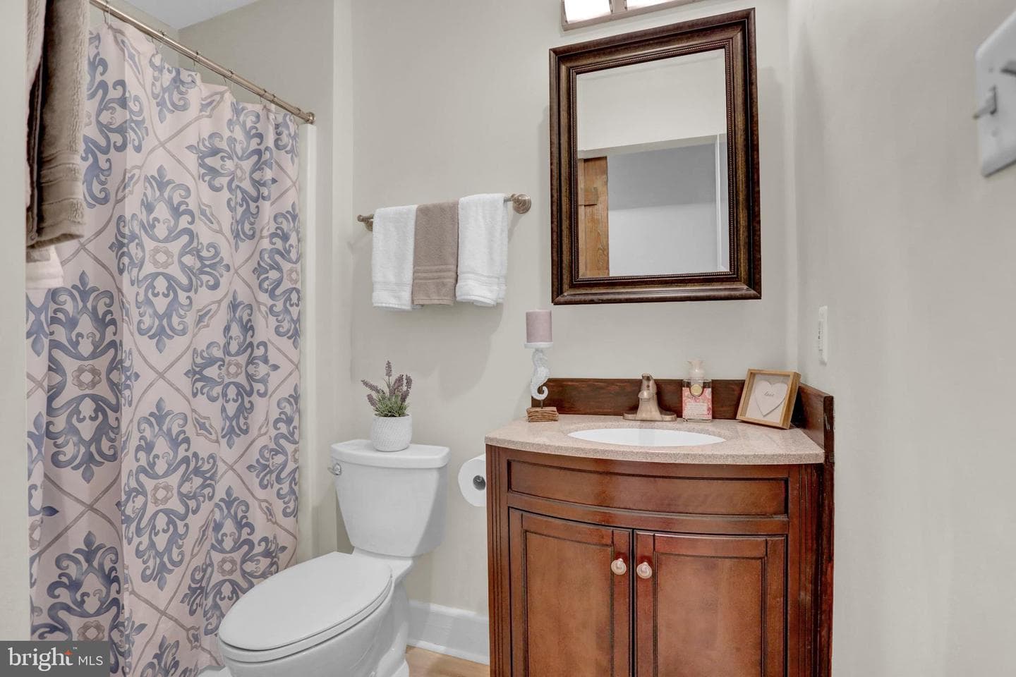 1326 Birch Avenue photo 16