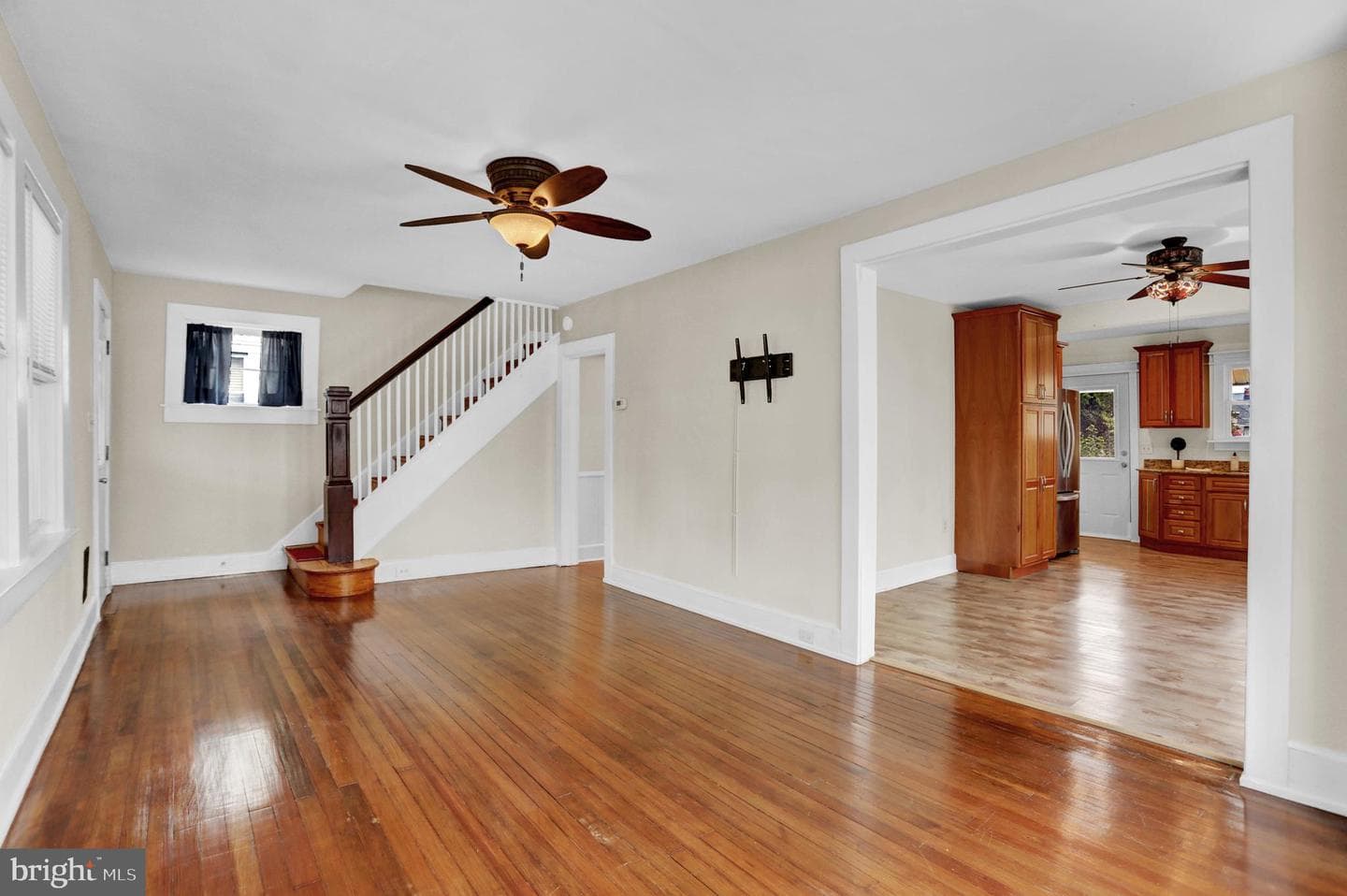 1326 Birch Avenue photo 8