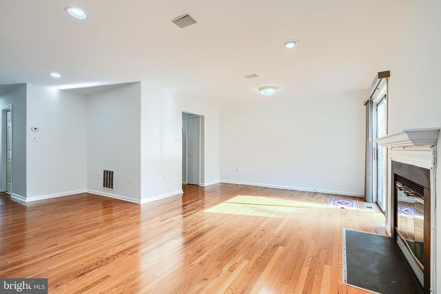 6943 Ten Timbers Lane photo 11