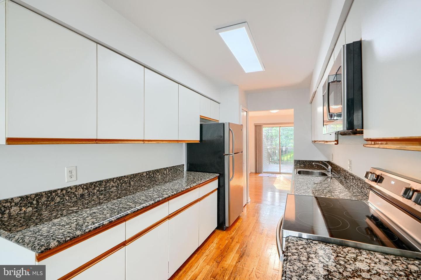 6943 Ten Timbers Lane photo 4