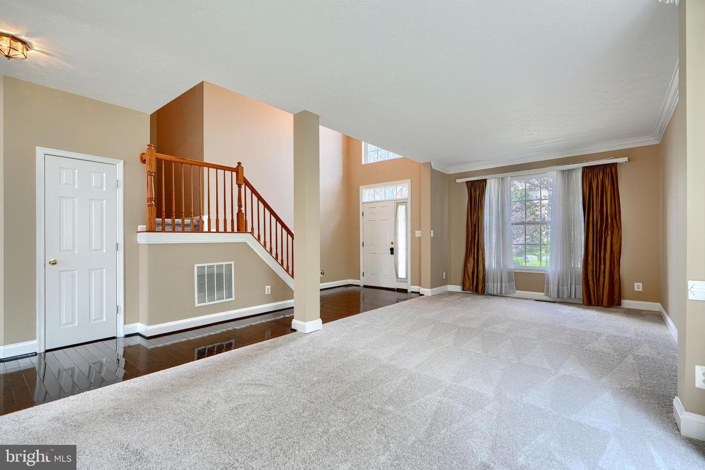 5101 Crest Haven Way photo 6