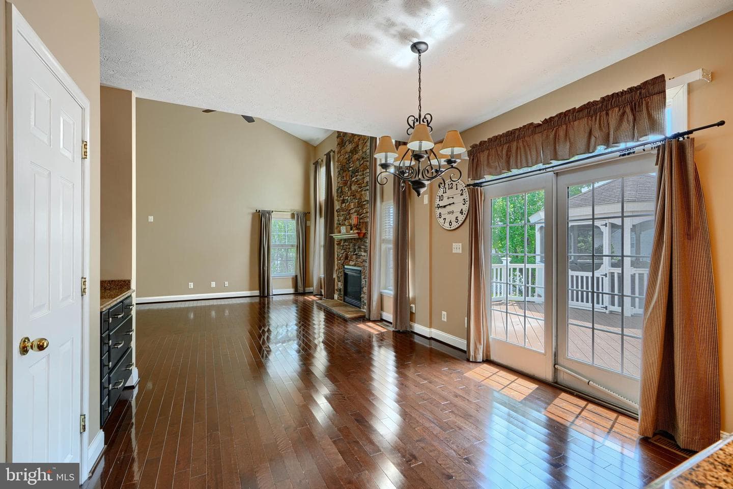 5101 Crest Haven Way photo 9