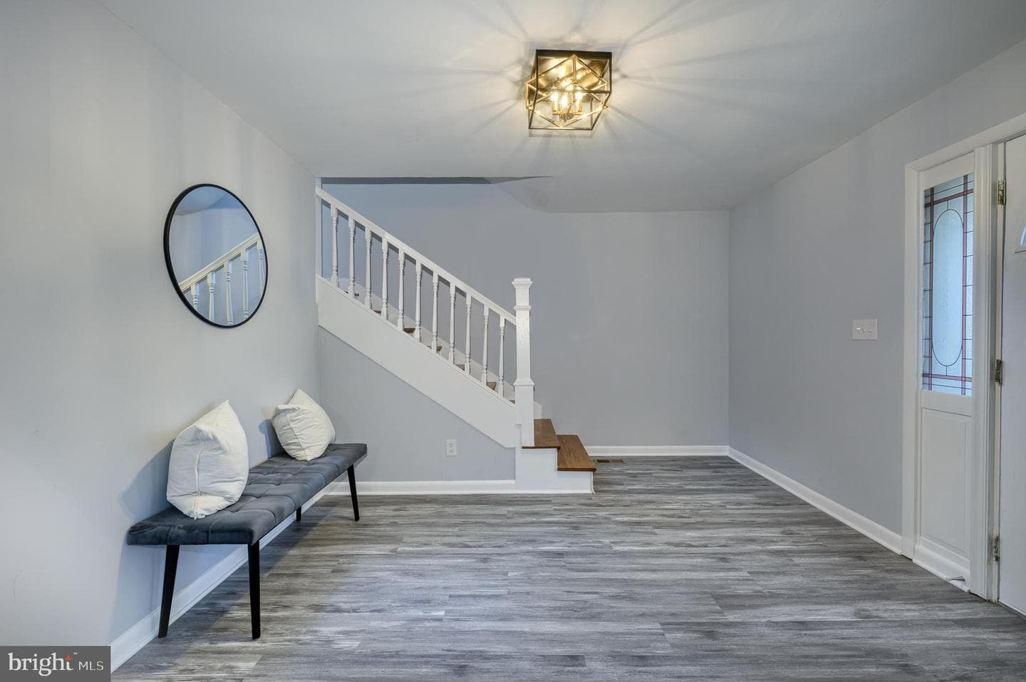 510 Middle River Road photo 11