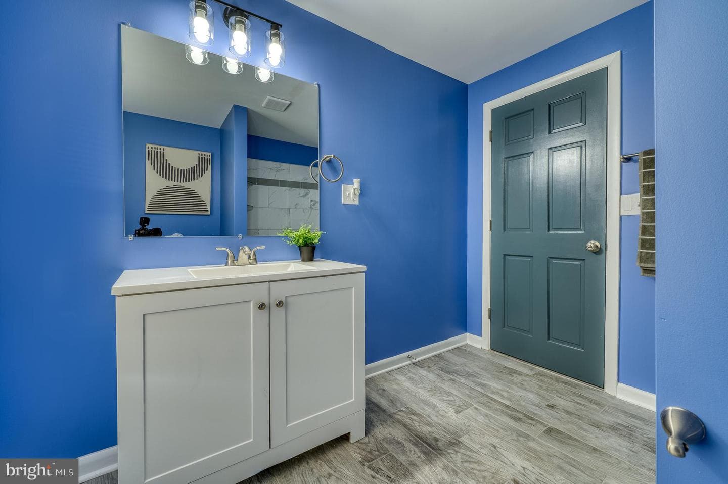 510 Middle River Road photo 30