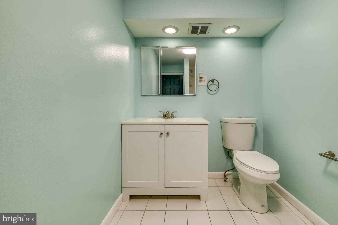 510 Middle River Road photo 40