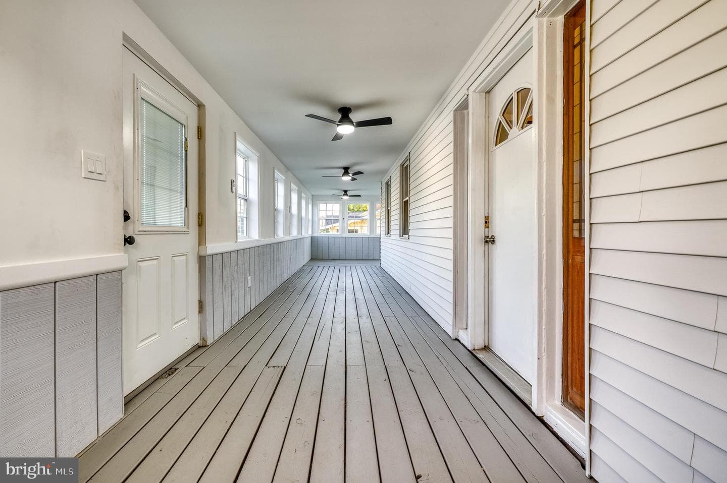 510 Middle River Road photo 49