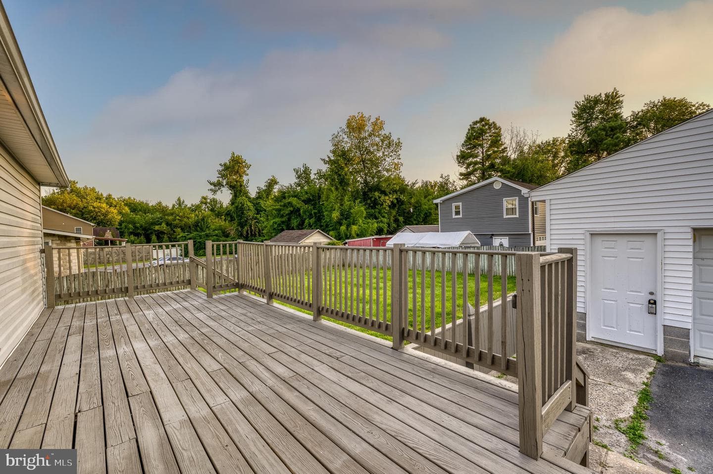 510 Middle River Road photo 51