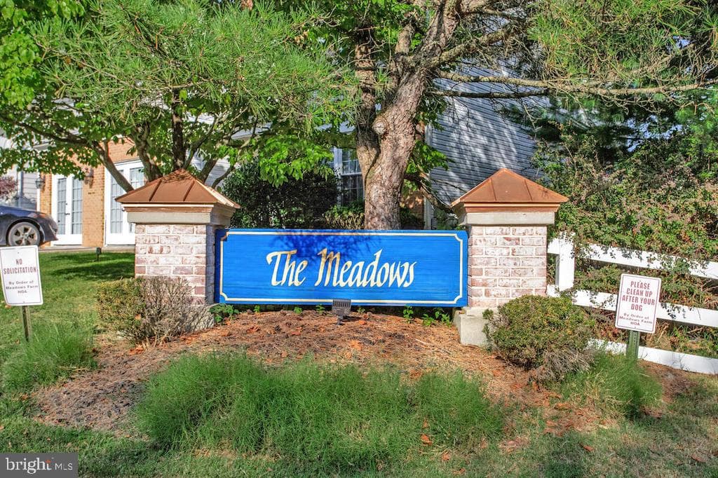 9538 Meadows Farm Drive photo 48