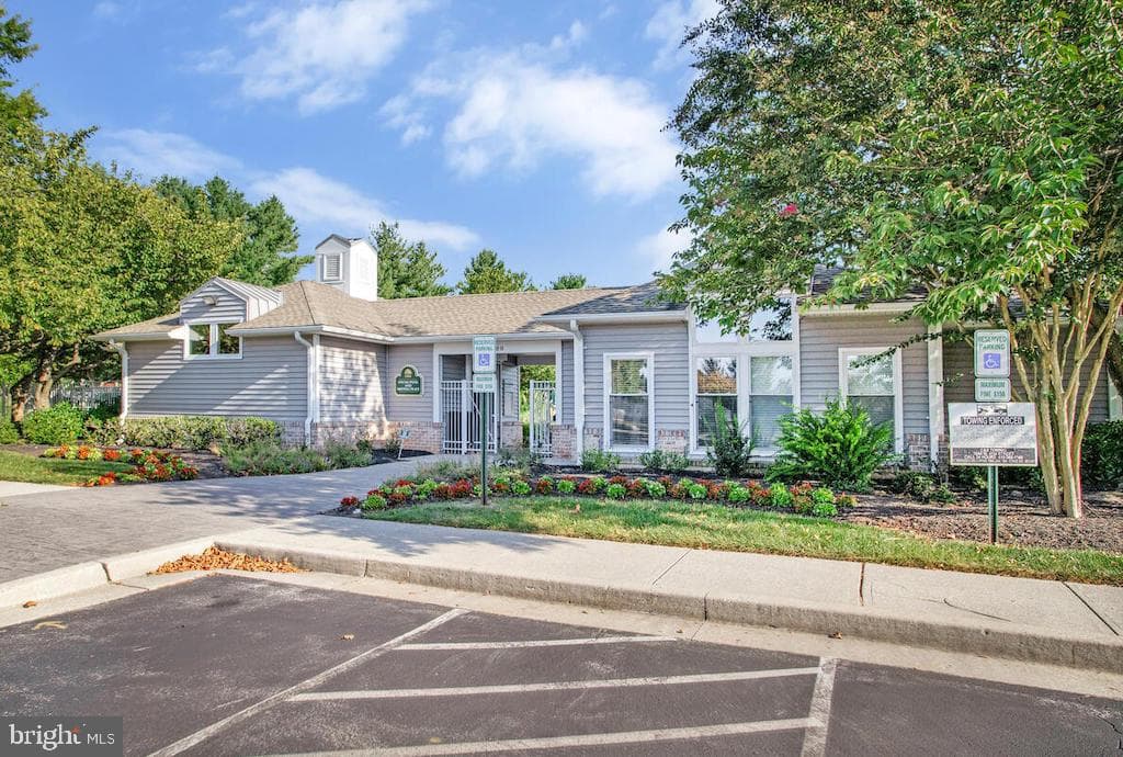 9538 Meadows Farm Drive photo 49