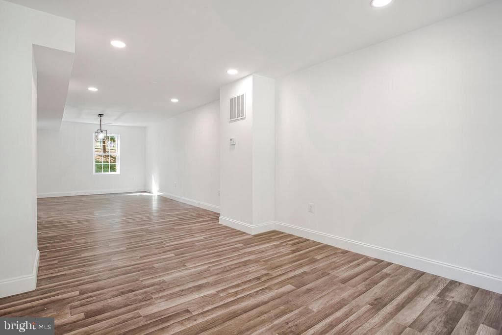9538 Meadows Farm Drive photo 8