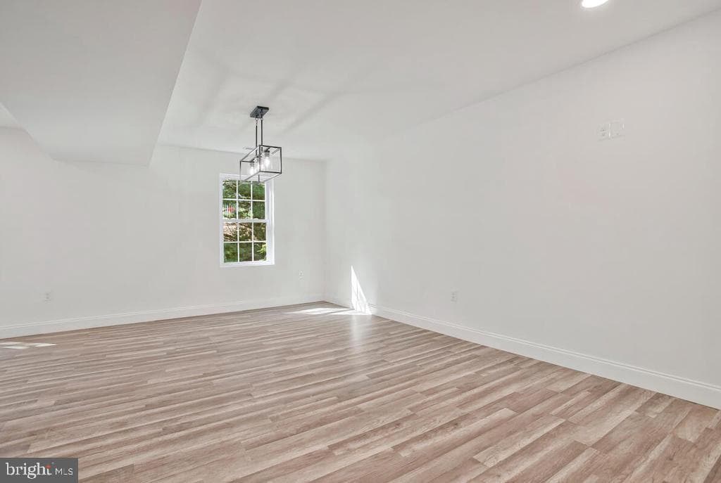 9538 Meadows Farm Drive photo 9