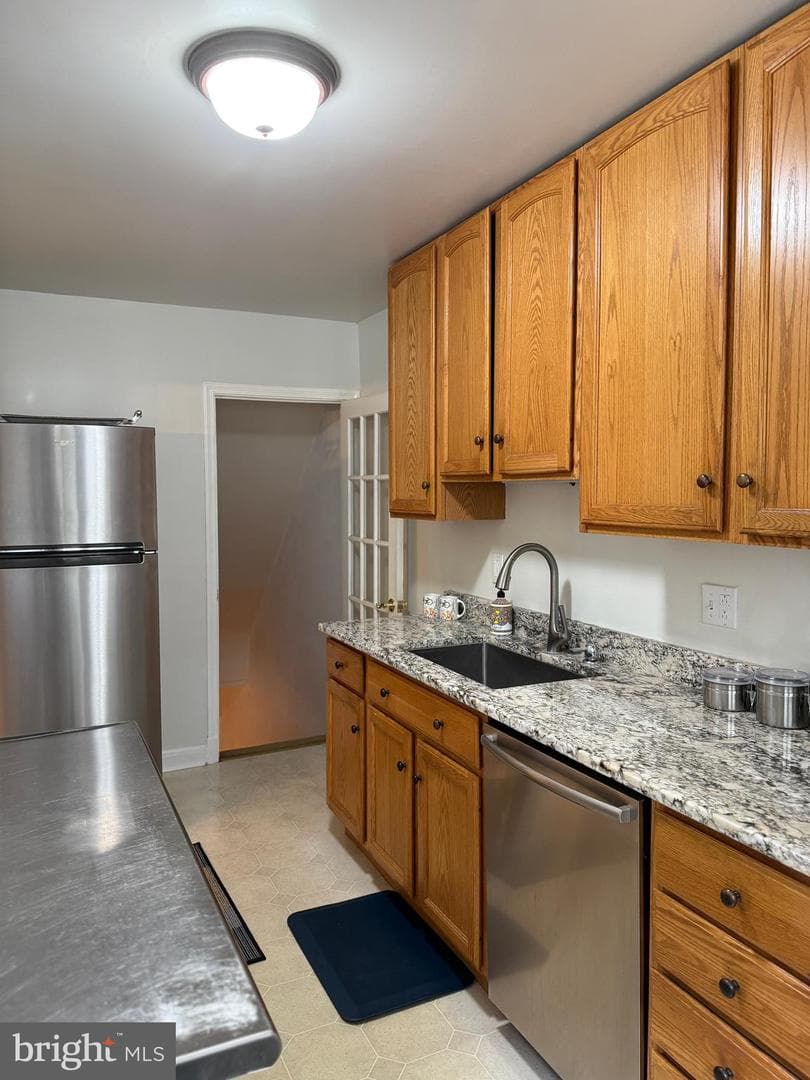 7102 Heathfield Road photo 15