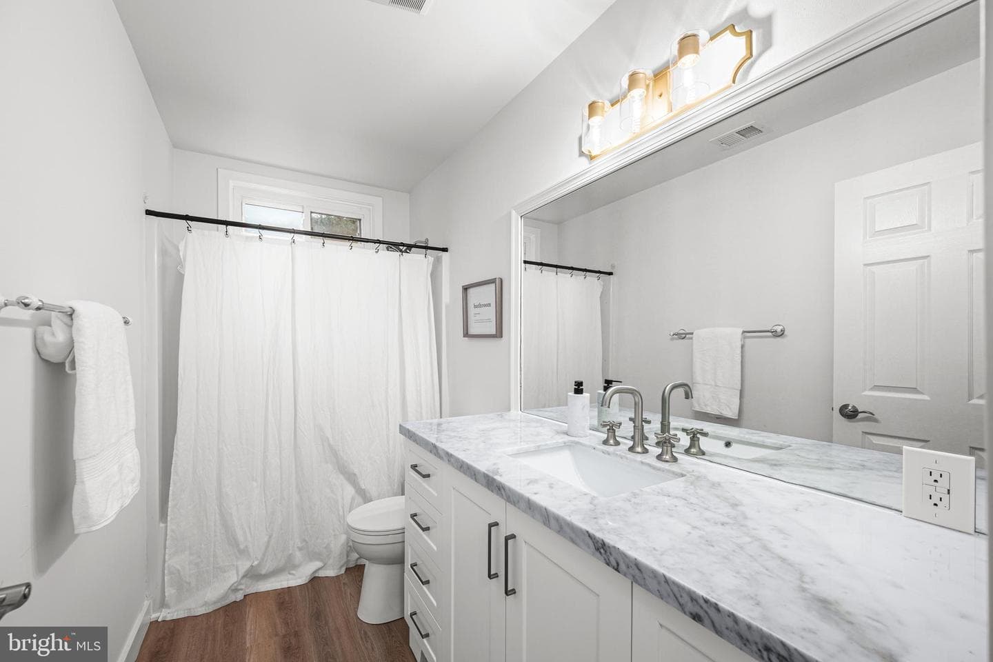 11600 Greenspring Avenue photo 28