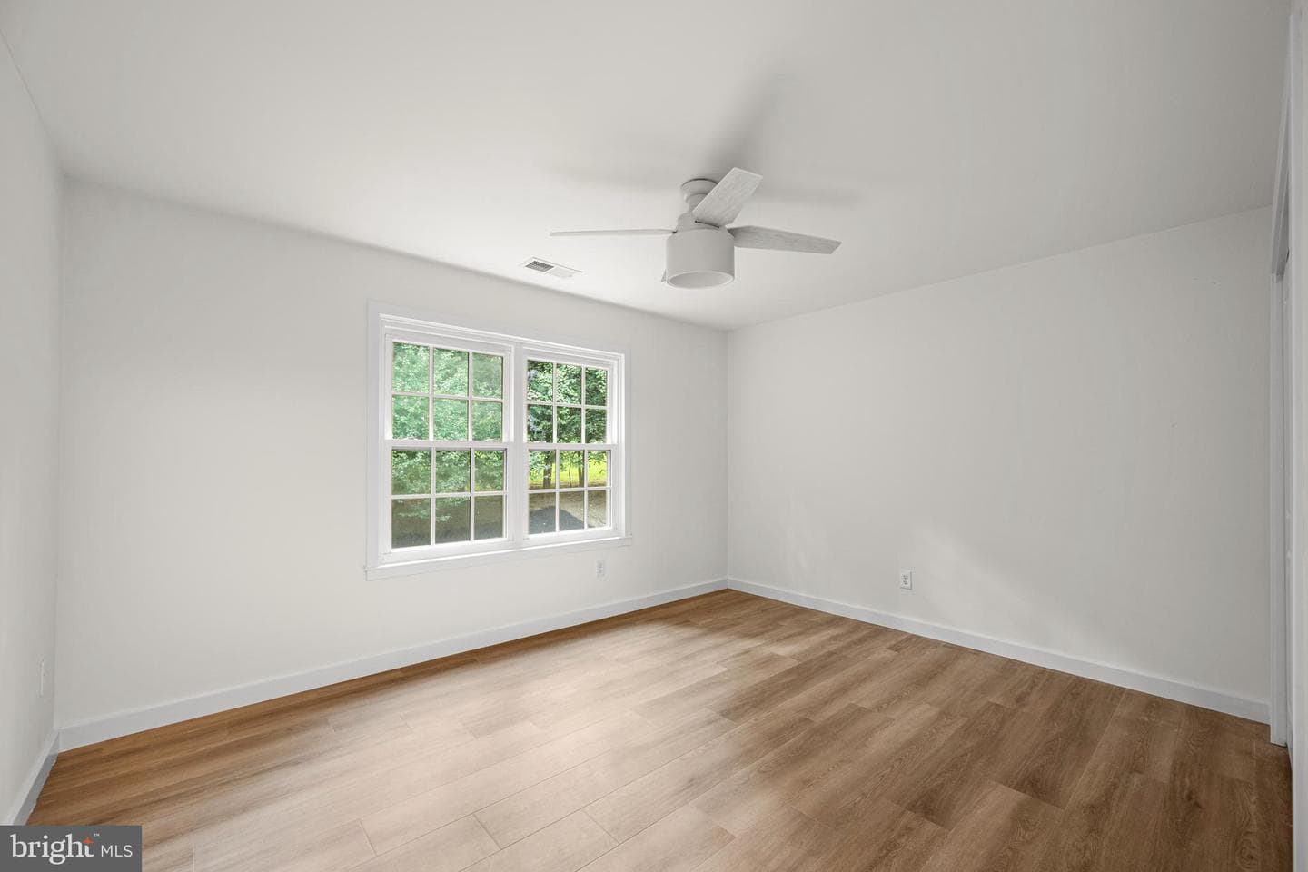 11600 Greenspring Avenue photo 29
