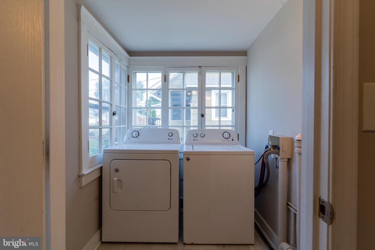 522 Elmwood Road photo 21